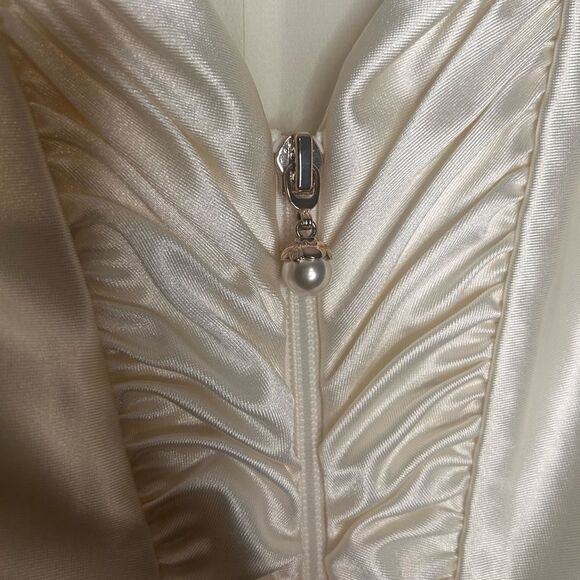 ROTATE BIRGER CHRISTENSEN WHITE ASPARAGUS SATIN RUCHED PEPLUM ANNIE TOP - Picture 9 of 11